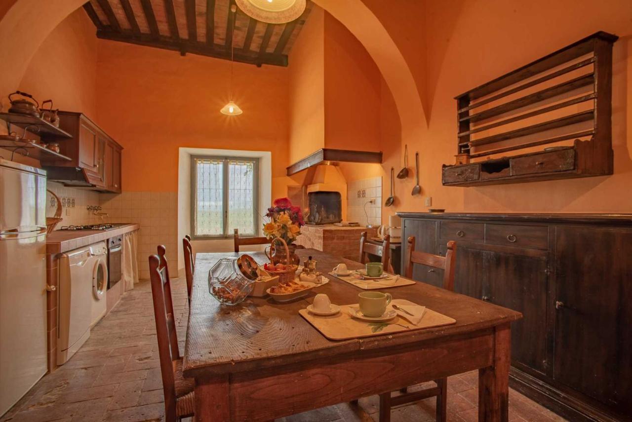Agriturismo La Ripolina Buonconvento Buitenkant foto
